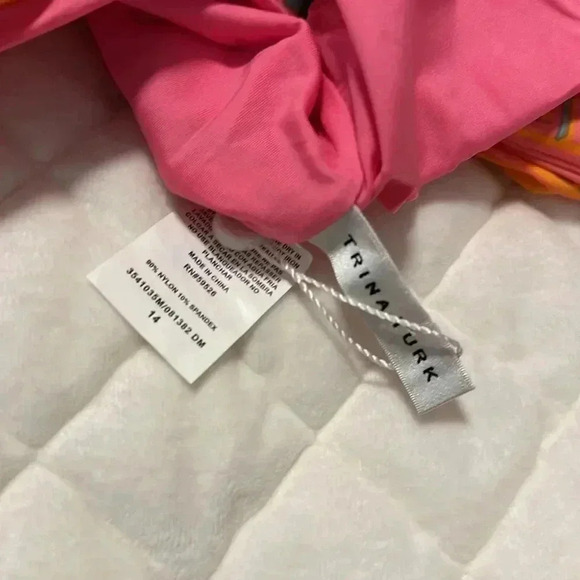 Trina Turk Playa de Flor Floral One piece Swimsuit - Picture 11 of 11